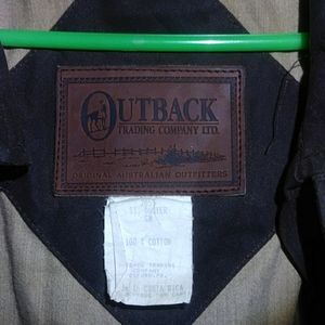 Outback trading company Duster